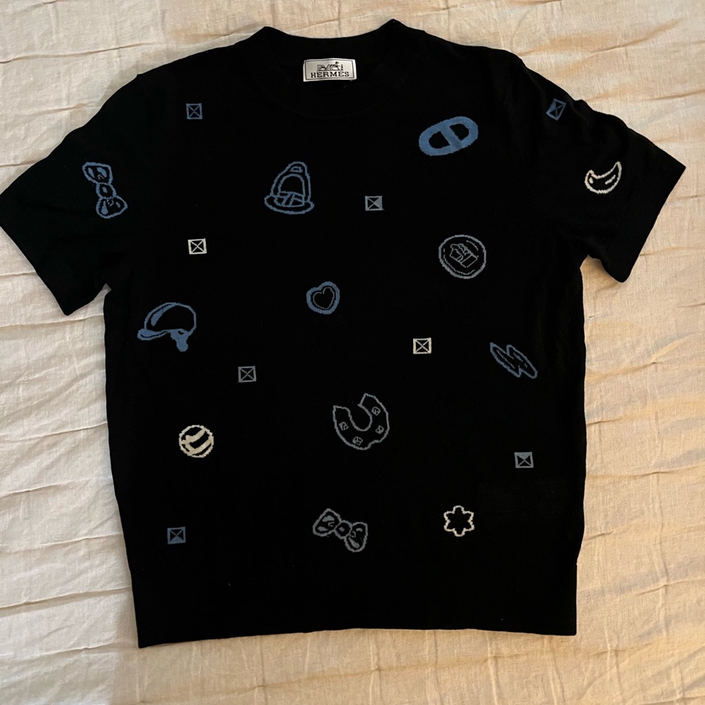 Indikidual Black Sweater with Blue and White Accents